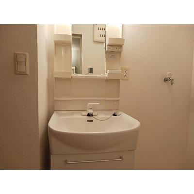 クレディ　パーク　Ｃ 203【管理NO：1-014302203-02030】 ★家具家電は申し込み後に搬入します★の物件写真6