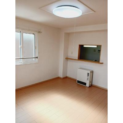 ルピナスⅡ 201【管理NO：1-016919402-02010】 ★家具家電は申し込み後に搬入します★の物件写真2