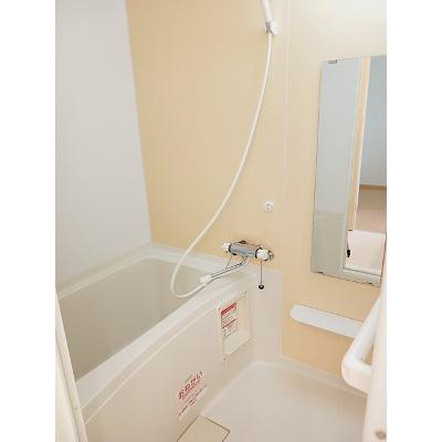 ルピナスⅡ 201【管理NO：1-016919402-02010】 ★家具家電は申し込み後に搬入します★の物件写真4