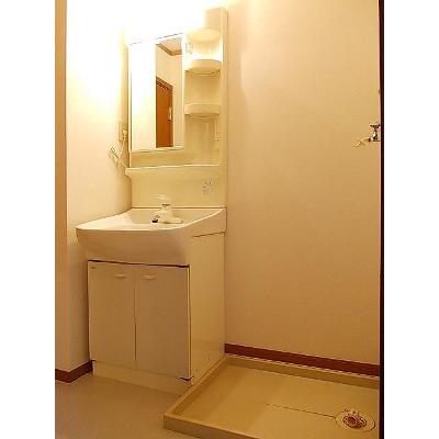 フィオーレⅡ 102【管理NO：1-010852501-01020】 ★家具家電は申し込み後に搬入します★ ★2026年10月上旬入居可能★の物件写真6
