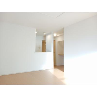 エトワール・イースト 102【管理NO：1-019091701-01020】 ★家具家電は申し込み後に搬入します★ ★2026年10月中旬入居可能★の物件写真2