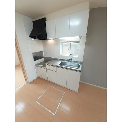 キア　クラＡ 103【管理NO：1-021125801-01030】 ★家具家電は申し込み後に搬入します★ ★2026年10月中旬入居可能★の物件写真3