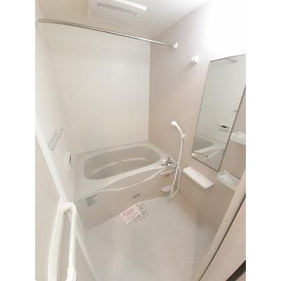 カーサ・アイリス 103【管理NO：1-016933901-01030】 ★家具家電は申し込み後に搬入します★ ★2026年10月中旬入居可能★の物件写真4