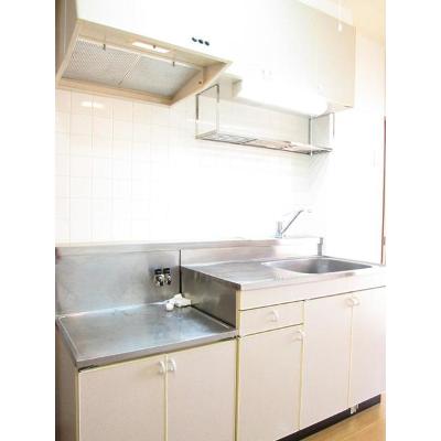 重陽ハイツ 202【管理NO：1-007430801-02020】 ★家具家電は申し込み後に搬入します★ ★2026年10月中旬入居可能★の物件写真3