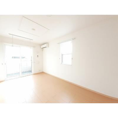 レオンⅡＢ 101【管理NO：1-016335602-01010】 ★家具家電は申し込み後に搬入します★ ★2026年10月下旬入居可能★の物件写真2