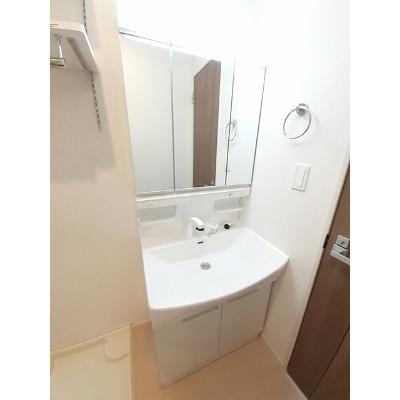 ルミナーレ　Ⅱ 204【管理NO：1-025902702-02040】 ★家具家電は申し込み後に搬入します★の物件写真6