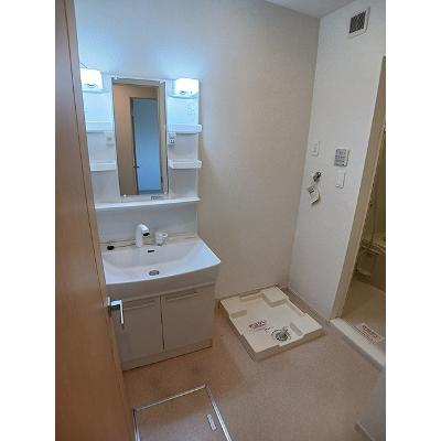 ラ・ロンディーネ　Ⅱ 202【管理NO：1-021863502-02020】 ★家具家電は申し込み後に搬入します★の物件写真6