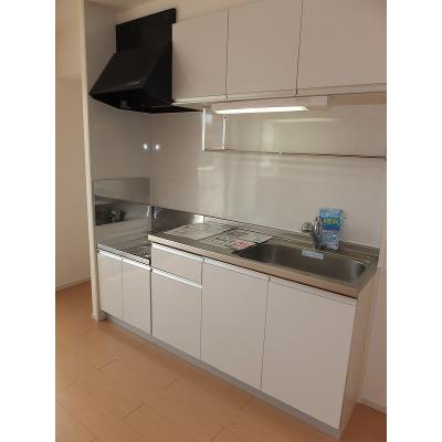 apartment 埼玉県春日部市六軒町３３２ 

↓地図はこちらから