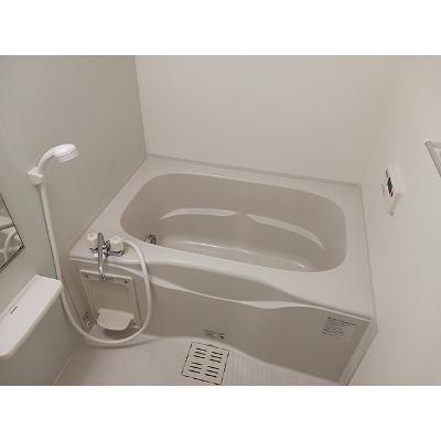 アルカディアⅢ 202【管理NO：1-014918801-02020】 ★家具家電は申し込み後に搬入します★の物件写真4