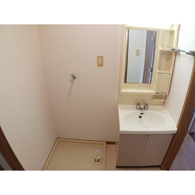 コンフィデンスヒル 202【管理NO：1-007092301-02020】 ★家具家電は申し込み後に搬入します★の物件写真6