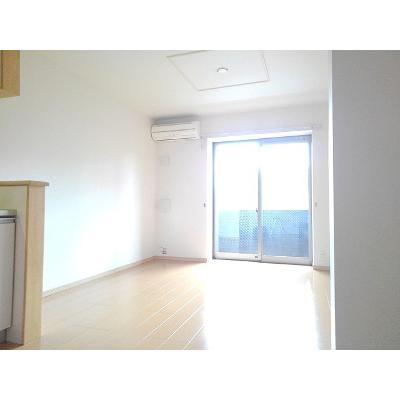 セレーノみのりＣ 104【管理NO：1-016436301-01040】 ★家具家電は申し込み後に搬入します★の物件写真2