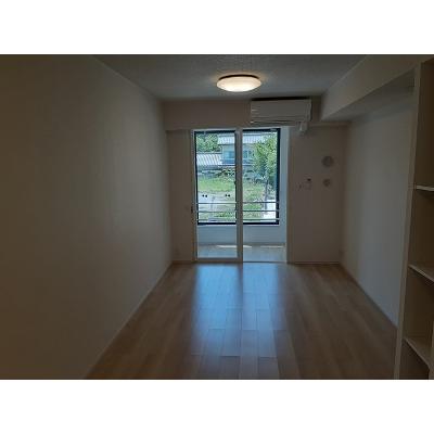 プラーム小諸　Ⅰ 102【管理NO：1-027472701-01020】 ★家具家電は申し込み後に搬入します★の物件写真2