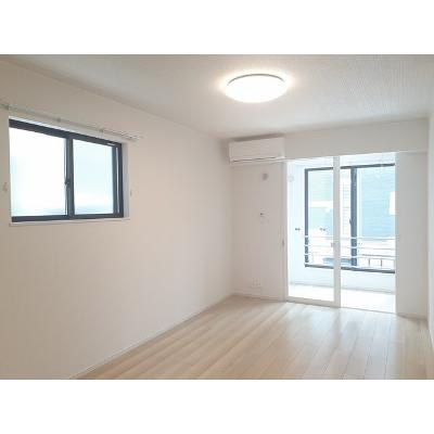 キスリーⅡ 103【管理NO：1-026236502-01030】 ★家具家電は申し込み後に搬入します★ ★2026年10月中旬入居可能★の物件写真2
