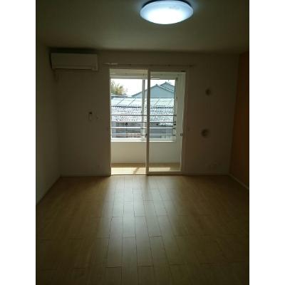 スイセンⅠ 205【管理NO：1-024877801-02050】 ★家具家電は申し込み後に搬入します★ ★2026年10月中旬入居可能★の物件写真2