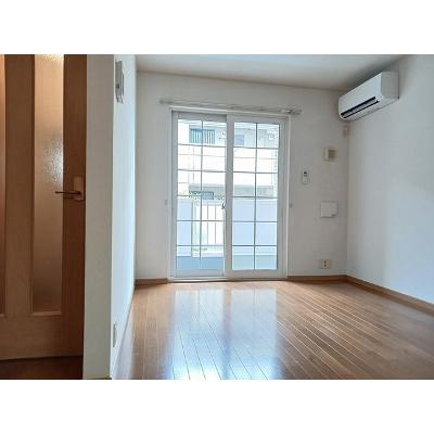 メロウ・パーシモン　Ａ 101【管理NO：1-013917001-01010】 ★家具家電は申し込み後に搬入します★ ★2026年10月中旬入居可能★の物件写真2