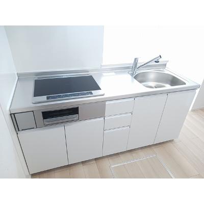 apartment 〒108-0075　東京都港区港南２丁目16-1