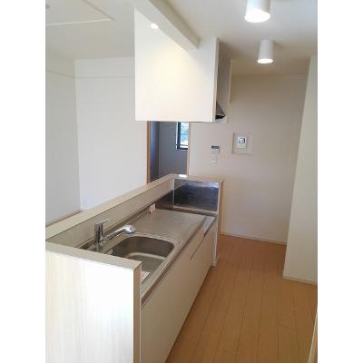 エルシェアート南風 203【管理NO：1-020167501-02030】 ★家具家電は申し込み後に搬入します★ ★2026年10月中旬入居可能★の物件写真3