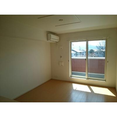 プラシードⅡ 205【管理NO：1-020718701-02050】 ★家具家電は申し込み後に搬入します★ ★2026年10月中旬入居可能★の物件写真2