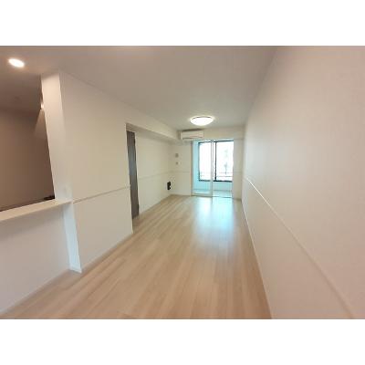 ローレル　Ⅱ 102【管理NO：1-026837501-01020】 ★家具家電は申し込み後に搬入します★ ★2026年10月中旬入居可能★の物件写真2