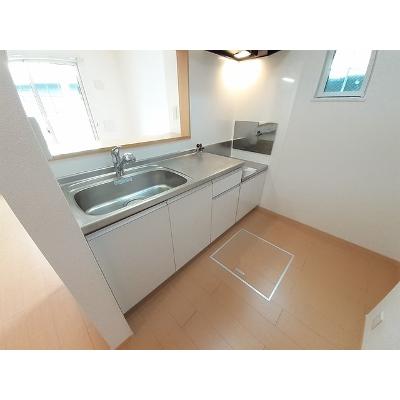 レジデンス五宮 101【管理NO：1-016863801-01010】 ★家具家電は申し込み後に搬入します★ ★2026年09月中旬入居可能★の物件写真3