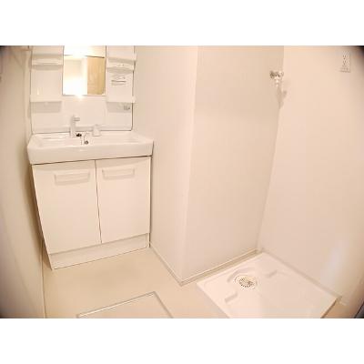 アドラブール　ラシュレⅡ 201【管理NO：1-022609301-02010】 ★家具家電は申し込み後に搬入します★ ★2026年10月中旬入居可能★の物件写真6