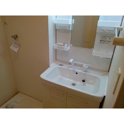 ロックロード 103【管理NO：1-021779701-01030】 ★家具家電は申し込み後に搬入します★ ★2026年11月中旬入居可能★の物件写真6