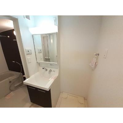プルミエールレーブ 502【管理NO：1-022309101-05020】 ★家具家電は申し込み後に搬入します★の物件写真6