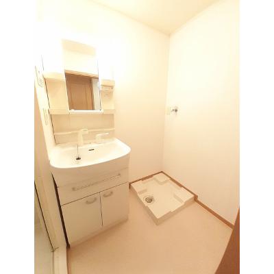 ヴィラ　ヴィオラ 202【管理NO：1-014378901-02020】 ★家具家電は申し込み後に搬入します★ ★2026年09月中旬入居可能★の物件写真6