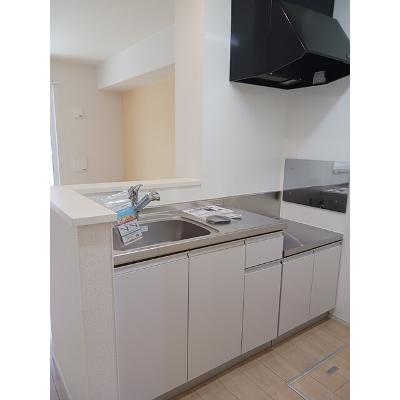 セレーノⅡ 103【管理NO：1-021801402-01030】 ★家具家電は申し込み後に搬入します★の物件写真3