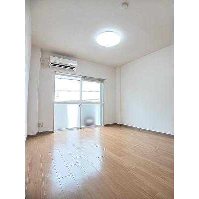 メゾンハッピーⅠ 201【管理NO：1-006451301-02010】 ★家具家電は申し込み後に搬入します★ ★2026年10月中旬入居可能★の物件写真2