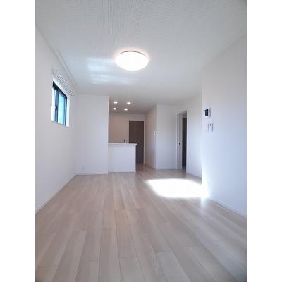 レットル・ダムールＴ 101【管理NO：1-026403402-01010】 ★家具家電は申し込み後に搬入します★ ★2026年10月中旬入居可能★の物件写真2