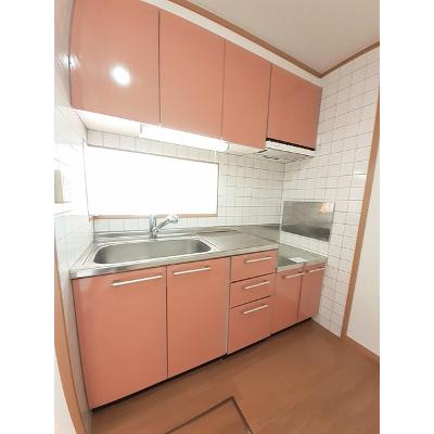 プリムローズ 101【管理NO：1-012463301-01010】 ★家具家電は申し込み後に搬入します★ ★2026年09月下旬入居可能★の物件写真3