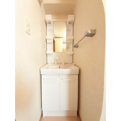 レジデンス淡路　Ａ 201【管理NO：1-007861201-02010】 ★家具家電は申し込み後に搬入します★の物件写真6