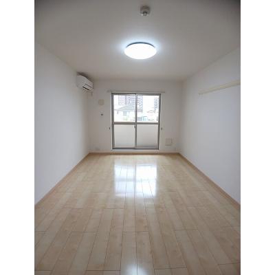 ベル・シャンブル 202【管理NO：1-017238801-02020】 ★家具家電は申し込み後に搬入します★の物件写真2