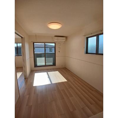 アムールＡ 202【管理NO：1-025472901-02020】 ★家具家電は申し込み後に搬入します★ ★2026年10月中旬入居可能★の物件写真2