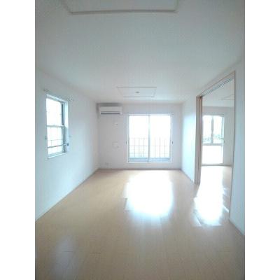 エアリーヒルズ 203【管理NO：1-017811101-02030】 ★家具家電は申し込み後に搬入します★ ★2026年10月中旬入居可能★の物件写真2