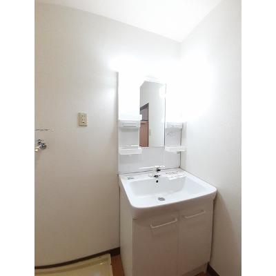 サンシャイン・アロマ 101【管理NO：1-006392501-01010】 ★家具家電は申し込み後に搬入します★ ★2026年10月中旬入居可能★の物件写真6