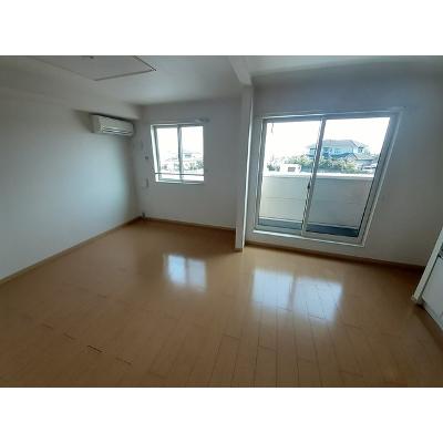パストラルⅠ 201【管理NO：1-016935001-02010】 ★家具家電は申し込み後に搬入します★ ★2026年10月中旬入居可能★の物件写真2
