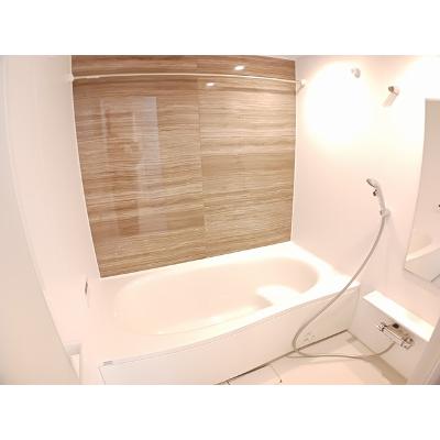 ラッフィナート 102【管理NO：1-027712201-01020】 ★家具家電は申し込み後に搬入します★の物件写真4