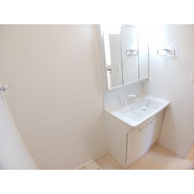 ラッフィナート 102【管理NO：1-027712201-01020】 ★家具家電は申し込み後に搬入します★の物件写真6