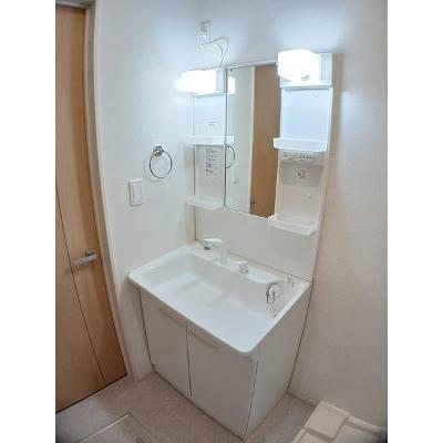 エル　カターサＢ 203【管理NO：1-019632202-02030】 ★家具家電は申し込み後に搬入します★ ★2026年09月下旬入居可能★の物件写真6