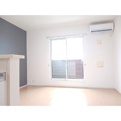 ヒルサイドスクエア 201【管理NO：1-020041701-02010】 ★家具家電は申し込み後に搬入します★の物件写真2
