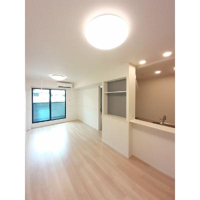 四季　夏 204【管理NO：1-027532201-02040】 ★家具家電は申し込み後に搬入します★ ★2026年09月中旬入居可能★の物件写真2