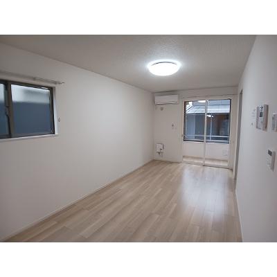 シェーネ東原 101【管理NO：1-028717401-01010】 ★家具家電は申し込み後に搬入します★の物件写真2
