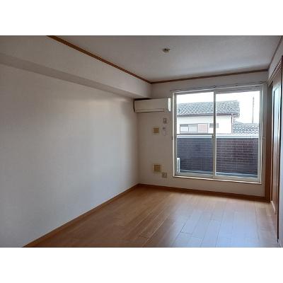 カーサ・セレノ 201【管理NO：1-011887501-02010】 ★家具家電は申し込み後に搬入します★ ★2026年11月上旬入居可能★の物件写真2
