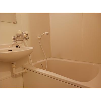ルミエールパートⅢ 201【管理NO：1-004121701-02010】 ★家具家電は申し込み後に搬入します★ ★2026年10月中旬入居可能★の物件写真4