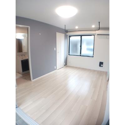 ルピナス等持院 104【管理NO：1-028588301-01040】 ★家具家電は申し込み後に搬入します★の物件写真2