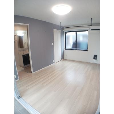 ルピナス等持院 103【管理NO：1-028588301-01030】 ★家具家電は申し込み後に搬入します★の物件写真2