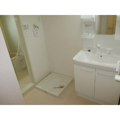 レインボー・ハイツ 201【管理NO：1-020063901-02010】 ★家具家電は申し込み後に搬入します★ ★2026年09月下旬入居可能★の物件写真6