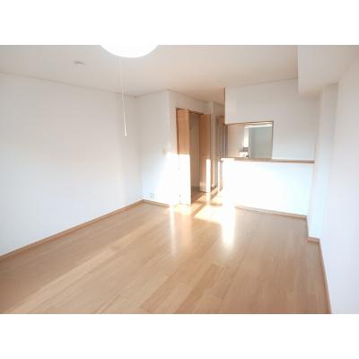 アルモニーアンジュ 102【管理NO：1-014340401-01020】 ★家具家電は申し込み後に搬入します★の物件写真2